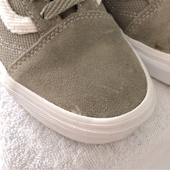 Vans Old Skool Tan Suede Sneakers in Practically New Condition! - Picture 11 of 12